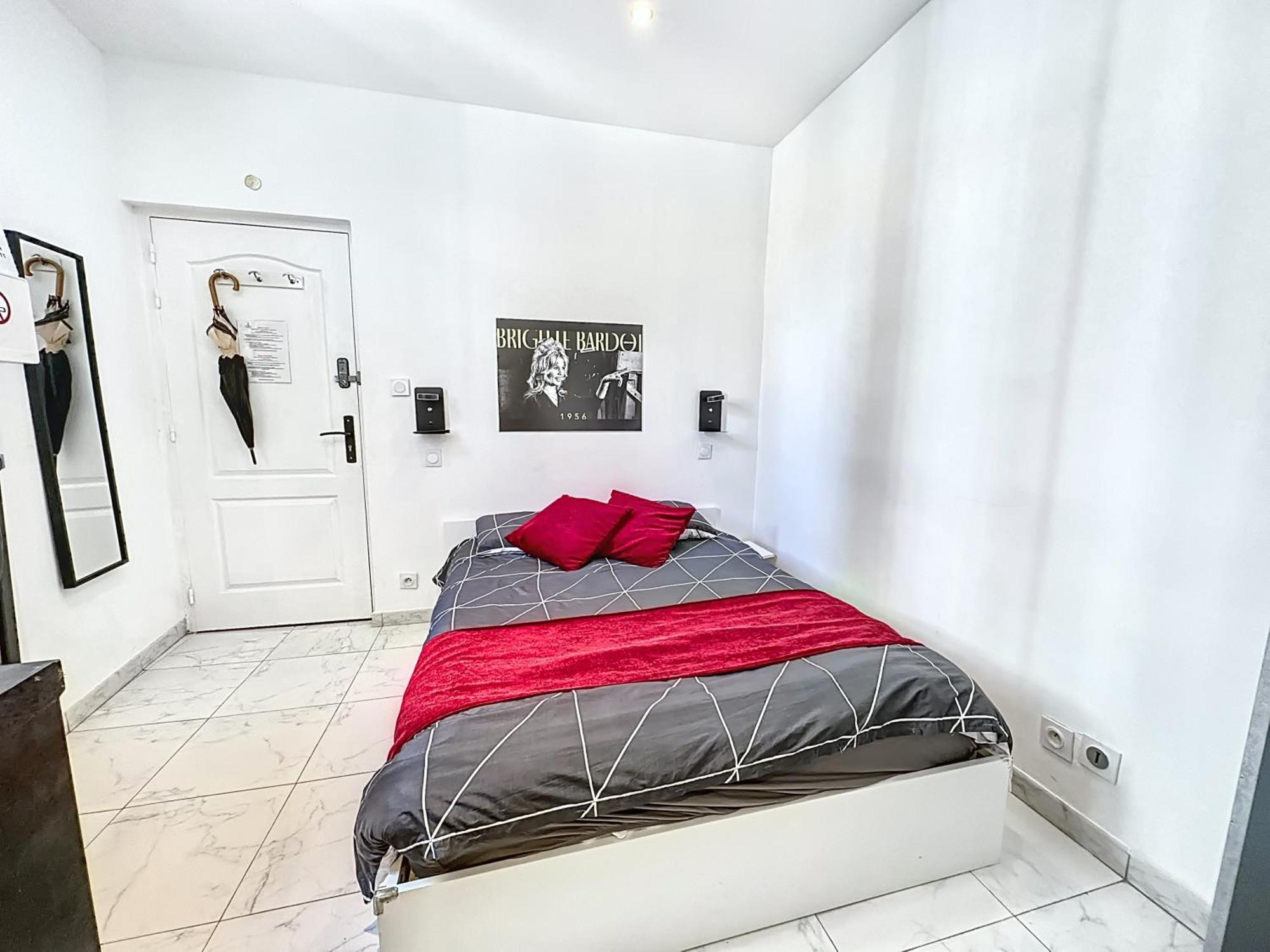 קאן Sweet Home Marceau 6 Studios Hyper Centre Proche De La Mer Et Du Palais מראה חיצוני תמונה