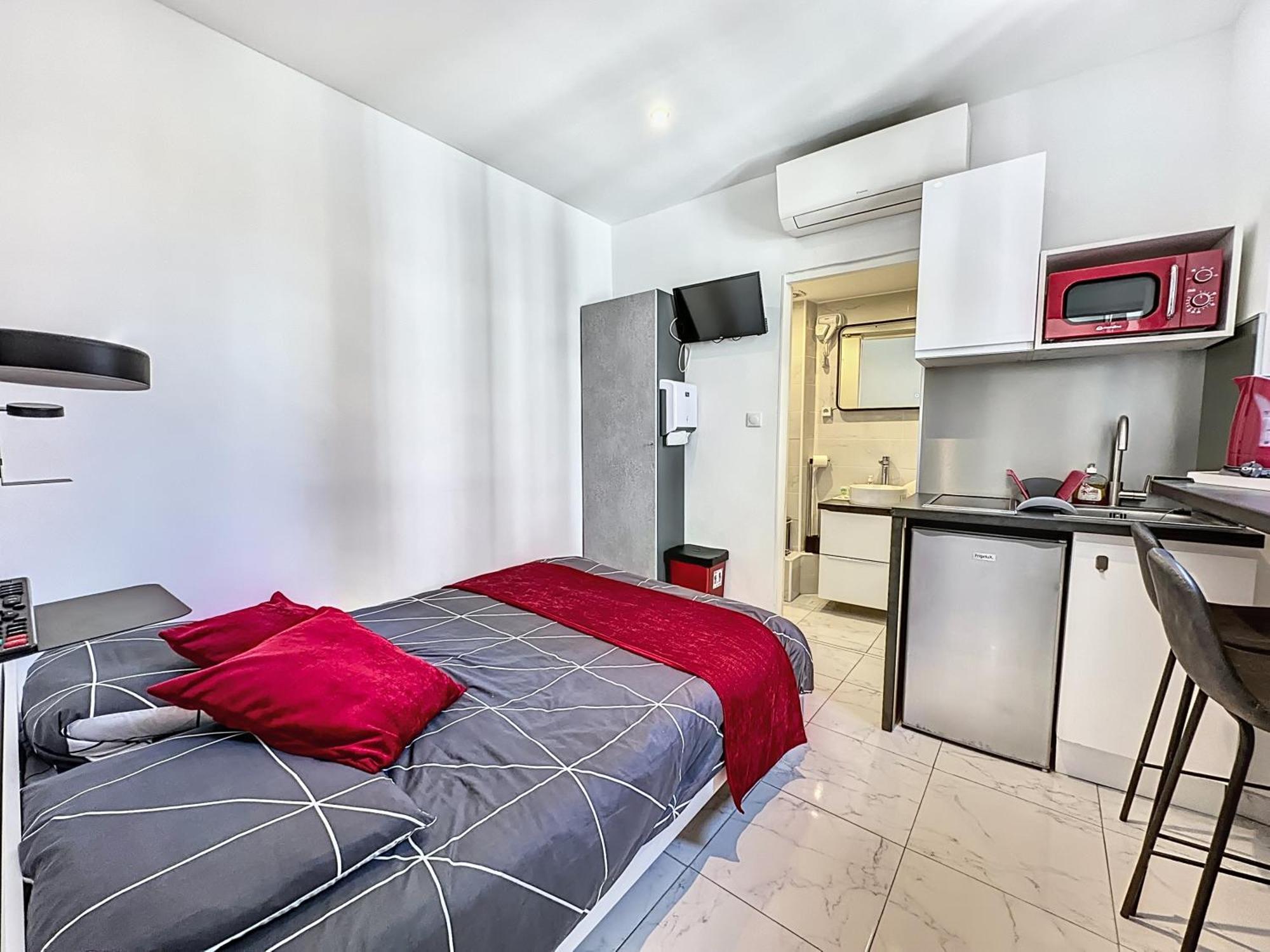 קאן Sweet Home Marceau 6 Studios Hyper Centre Proche De La Mer Et Du Palais מראה חיצוני תמונה